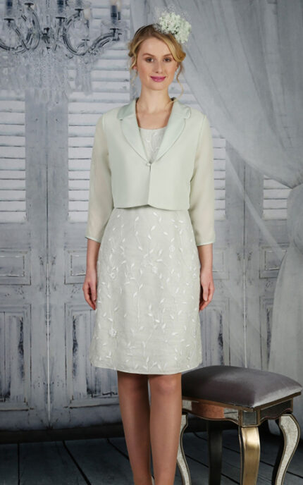 Richard designs dress thistle