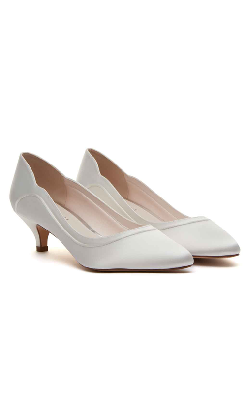 hollie shoe