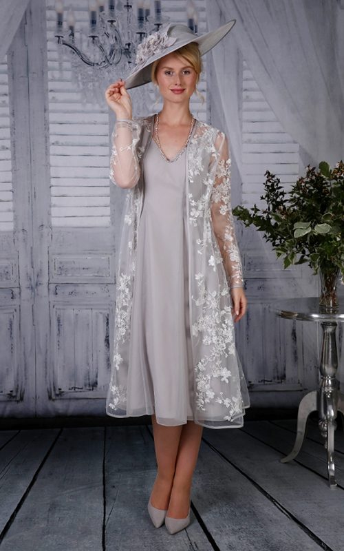 Richard designs dress platinum